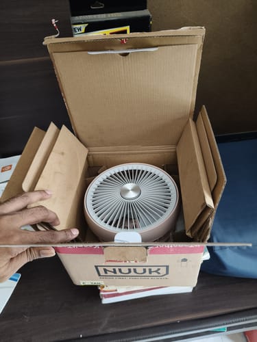 Customer photo review of FOLDE v2 | All Day Wireless™ Rechargeable Folding Fan