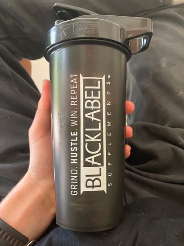 Customer photo review of 5 PRE WORKOUT SAMPLES + SHAKER