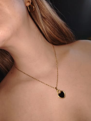 Customer photo review of Collar Nyx