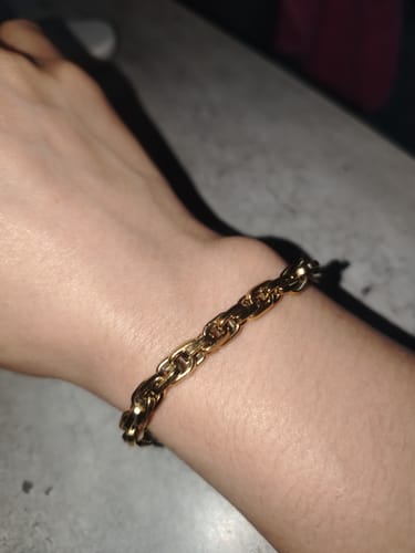 Customer photo review of Pulsera Anatoly