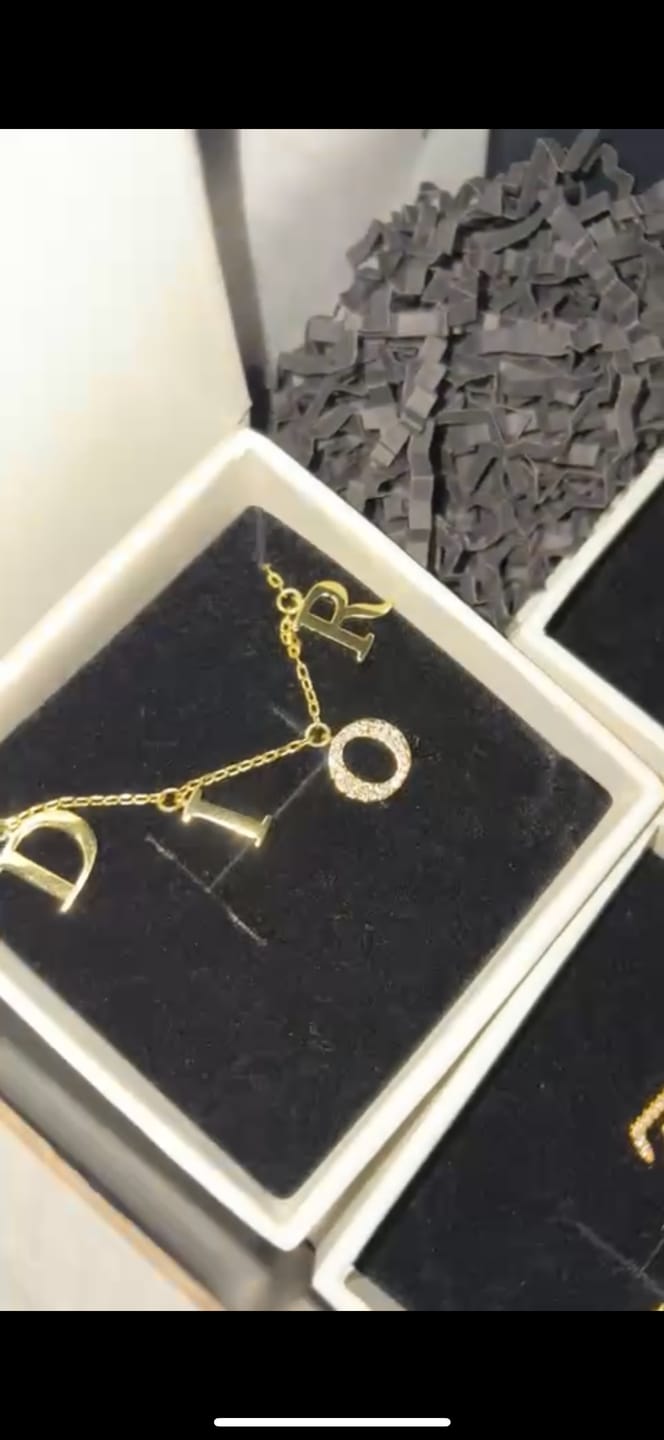 Customer photo review of CD Necklace Gold