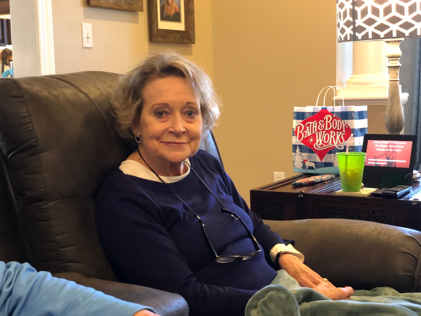 Customer photo review of Lumadux Anti Blue Light Glasses