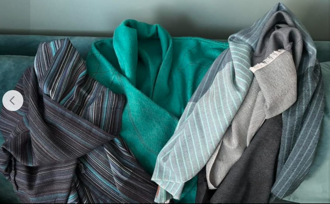 Customer photo review of NEW! Light Wool Cape Fusion Teal