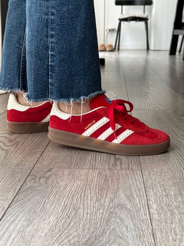 Leonor B. review of Adidas Gazelle indoor red image 1 out of 1