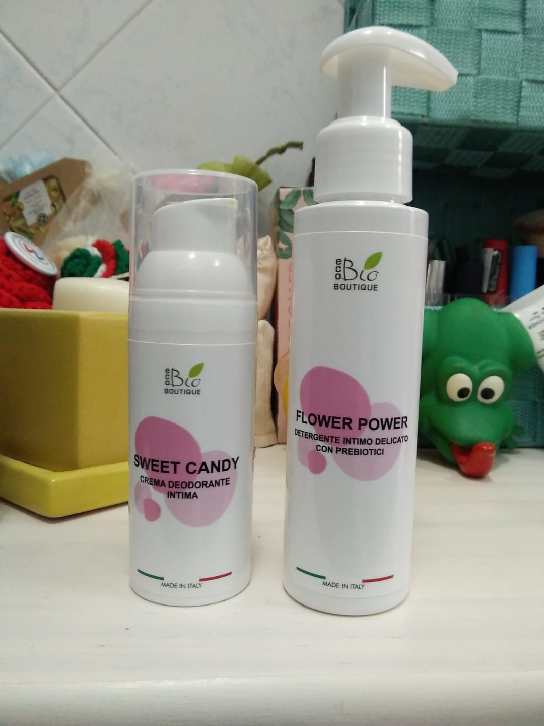 Customer photo review of V Skincare Kit