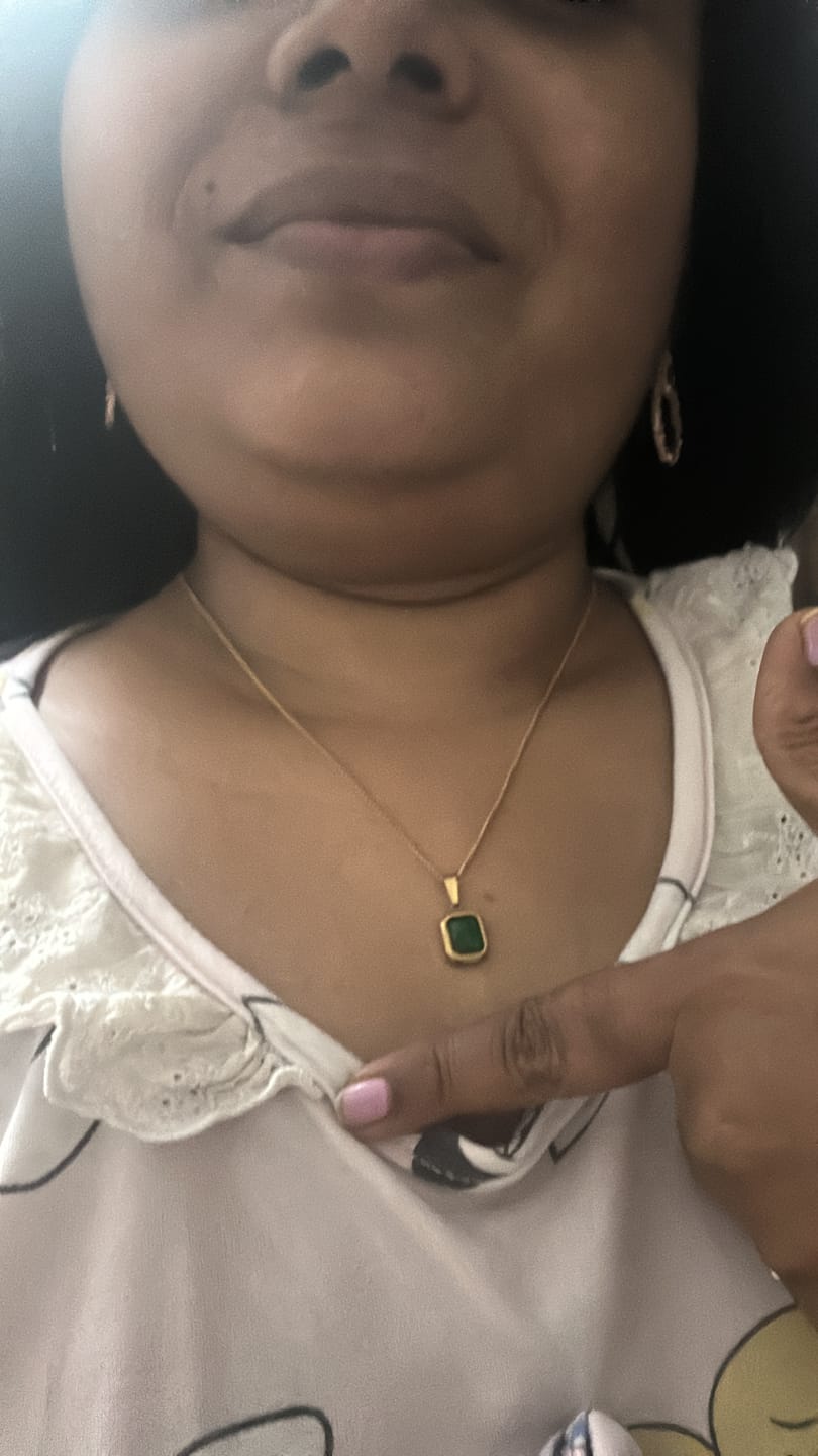Customer photo review of Emerald Aventurine Necklace