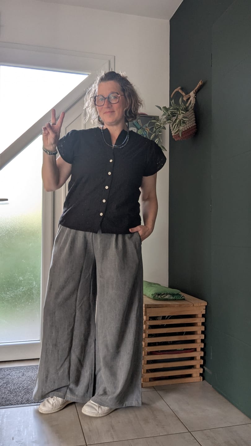 Customer photo review of Pantalon Lazare jean gris