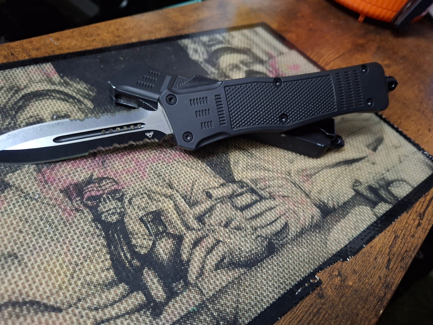 Customer photo review of 50% OFF Black Phantom D/A OTF (Multiple Blade Styles Available)