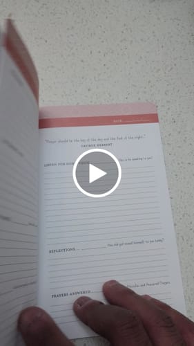 Customer video review of Petite - Success and Reflection Planning Journal