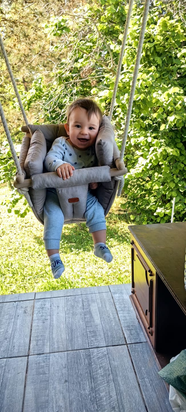 Customer photo review of Luxury Sand Beige Ljuljaška