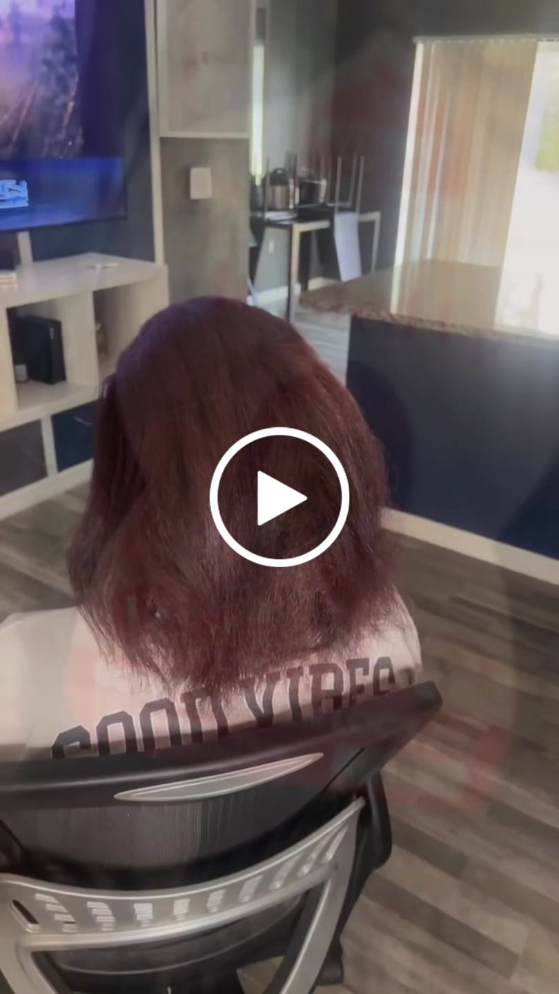 Customer video review of Outre X Pression Twisted Up Crochet Braids - BONITA CRUSH LOCS 12"