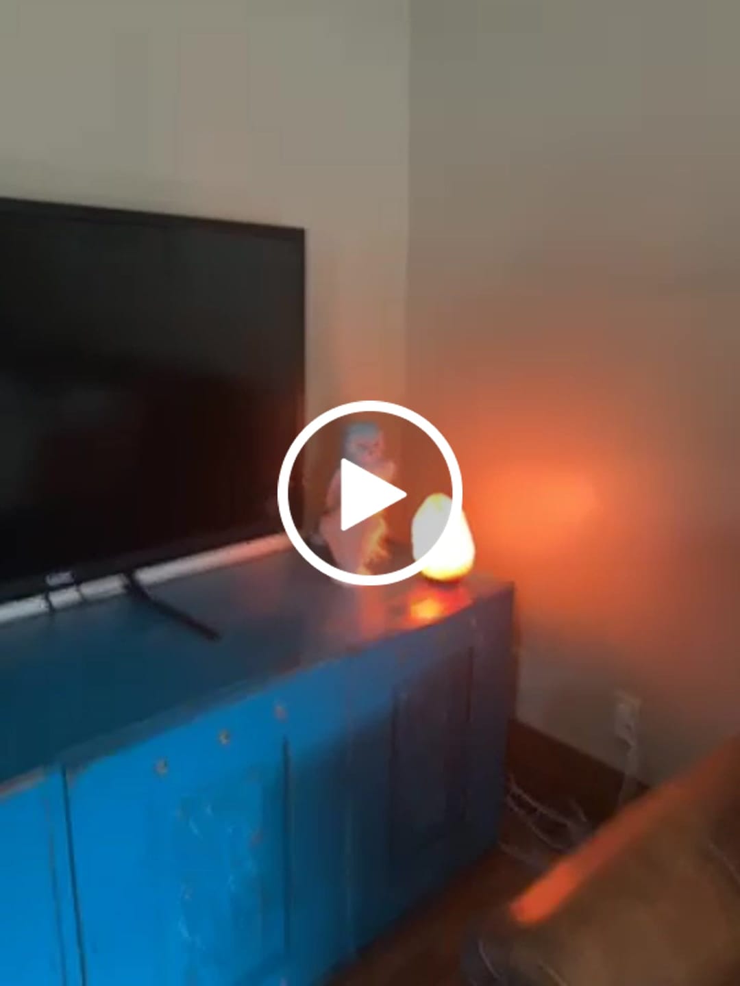 Customer video review of Original Himalayan Salt Lamp (Medium)