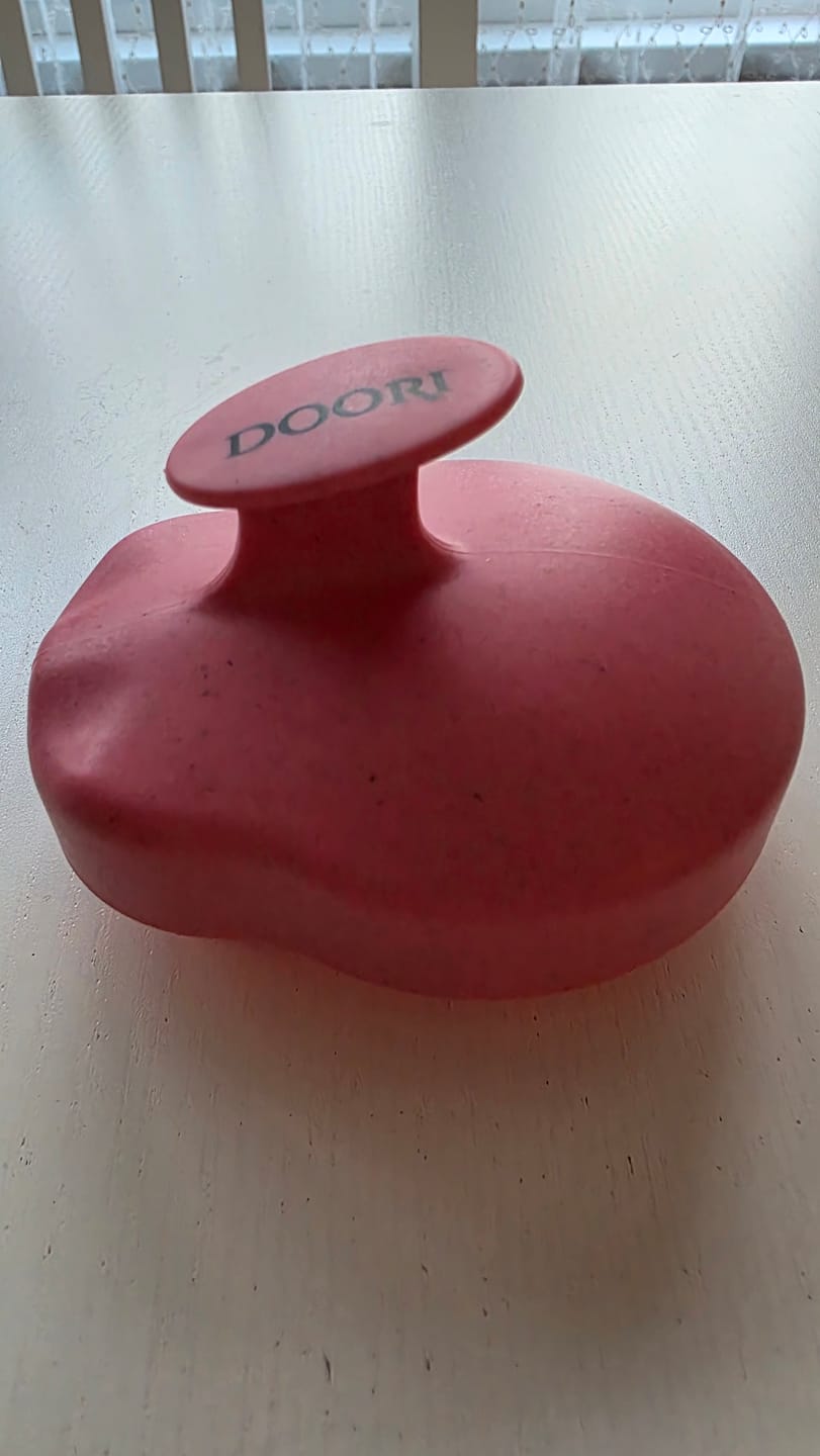 Customer photo review of Масажна ЕКО четка за скалп Doori