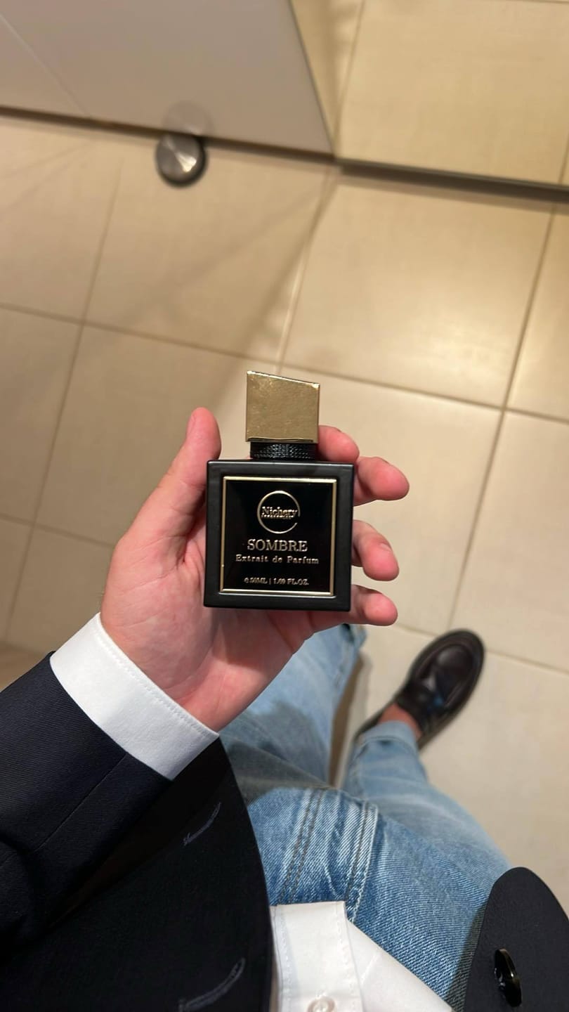 Customer photo review of Nichery Sombre Extrait de Parfum - Unisex 50ml