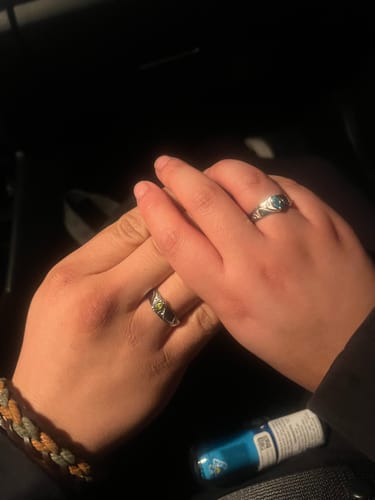 Customer photo review of BIRTHSTONE RING (DECEMBER)