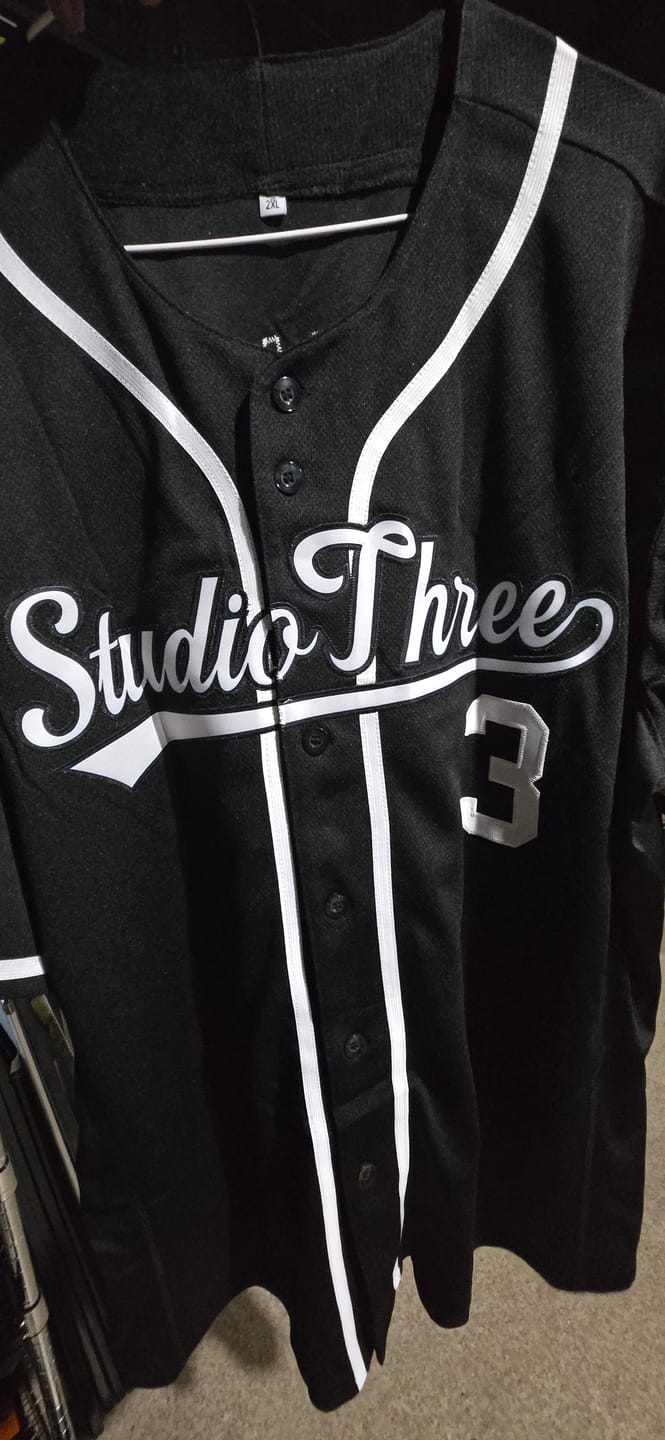 Customer photo review of Custom Baseball Jersey Stitched Personalized Baseball Sports Uniform For Men Women Boy