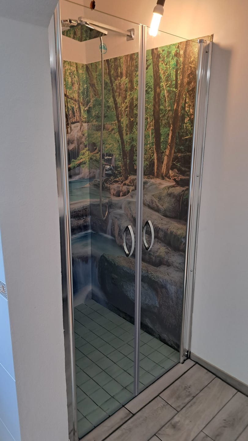 Customer photo review of Duschtür Nische mit Pendeltür, Duschkabine Nischentür Dusche - Klarglas