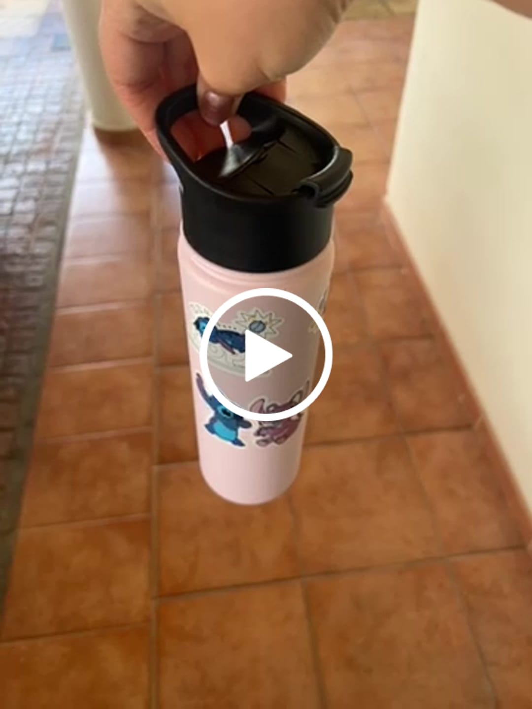 Customer video review of DOZZE Voyager Water Bottle