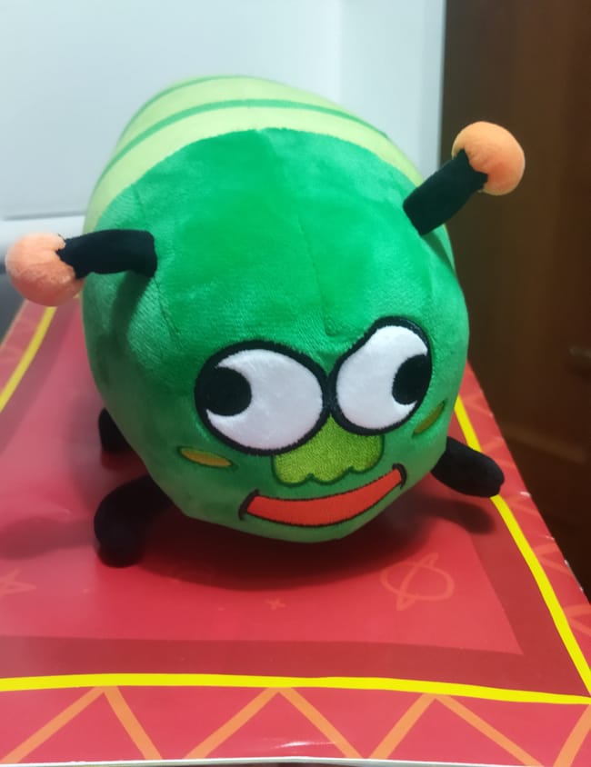 Customer photo review of Peluche Bruco Gianluco + Albo Fumetti e Canzoni!