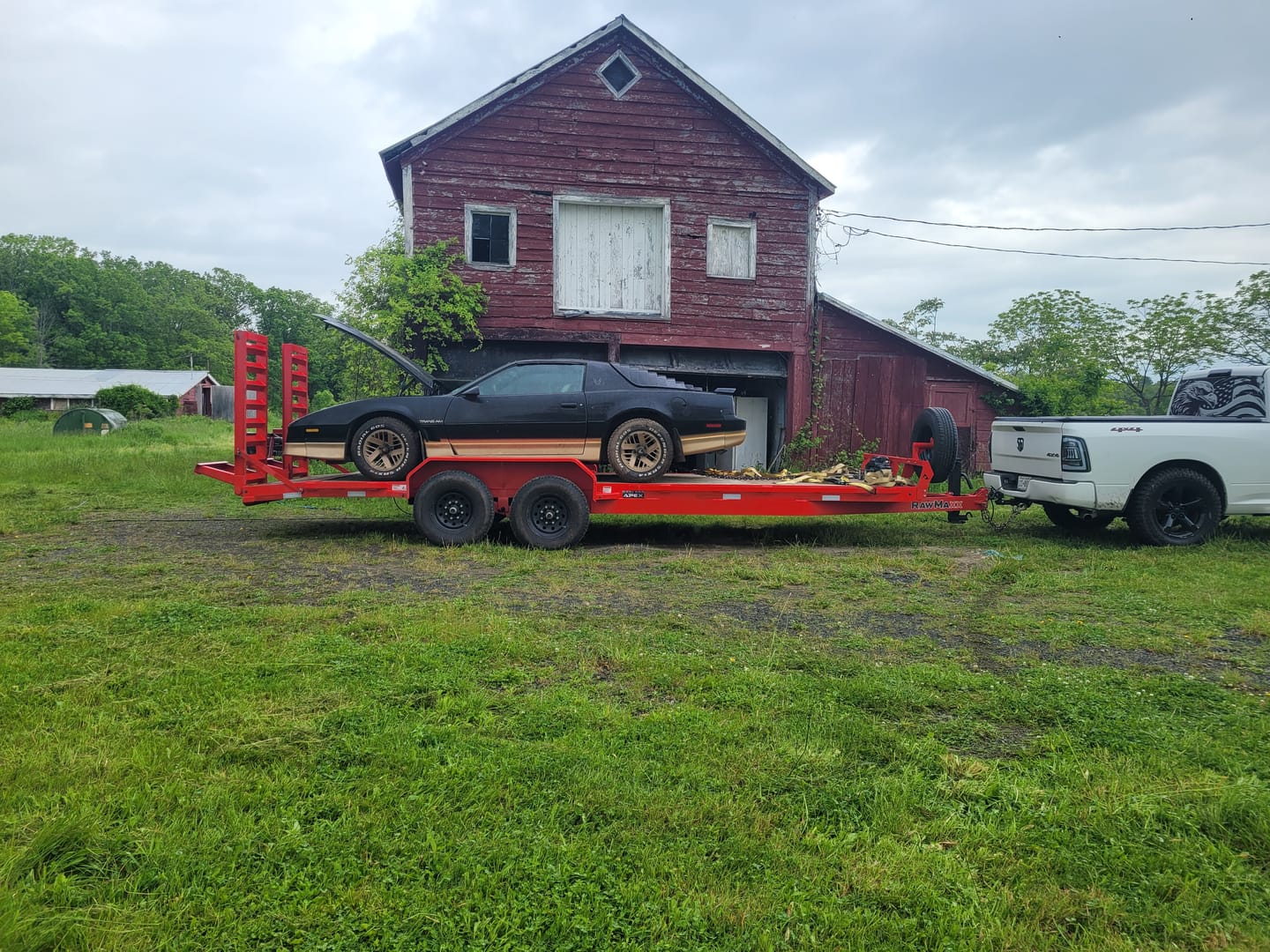 Customer photo review of Trailer Rental Contract Template & Maintenance Log
