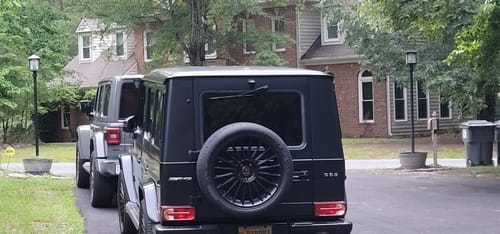 Customer photo review of Mercedes Benz G Class "G-Wagon" Spare Tire Carrier 1990 - 2022