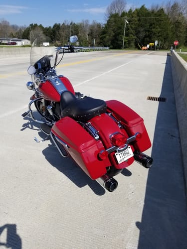 Customer photo review of HR3 Billiard Red / Vivid Black Saddlebag Filler Strips For Harley Touring Models 14-24