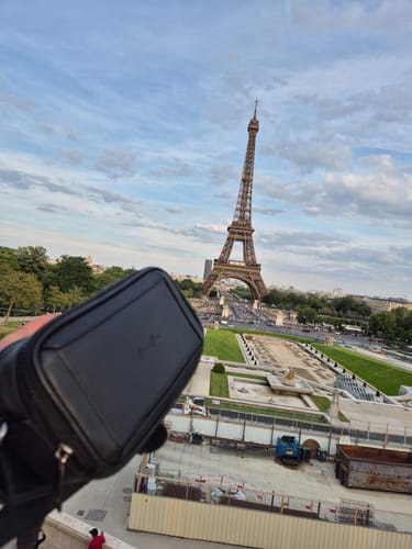 Customer photo review of Crossbody Sinaloa Xs • Negro Flotter