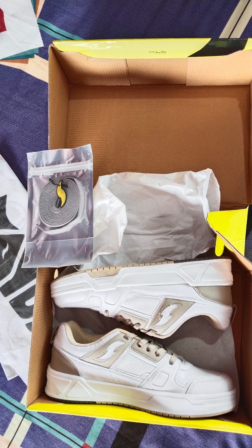 Customer photo review of SPADE Salty Beige