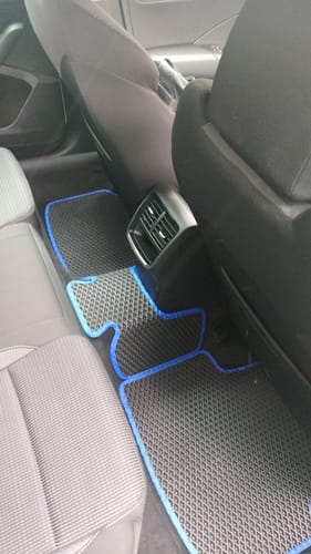 Customer photo review of Dywaniki samochodowe na zamówienie - Przód i tył