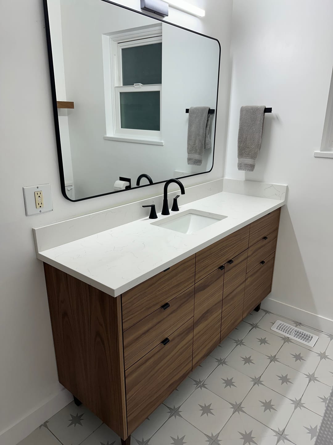 Customer photo review of Austin SLIM 60" American Black Walnut Bathroom Vanity