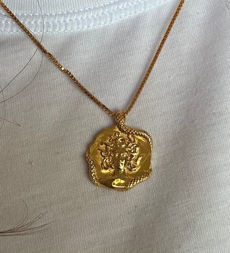 Customer photo review of Medusa Necklace (Gold)