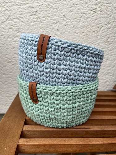 Customer photo review of Personalisierte Labels mit Chicago Screws - Kunstleder-Label mit Schrauben