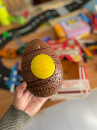 Customer photo review of The Cornflake Tart Easter Egg - min 500g
