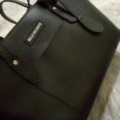 Customer photo review of Black Belle The Perfect Tote Bag