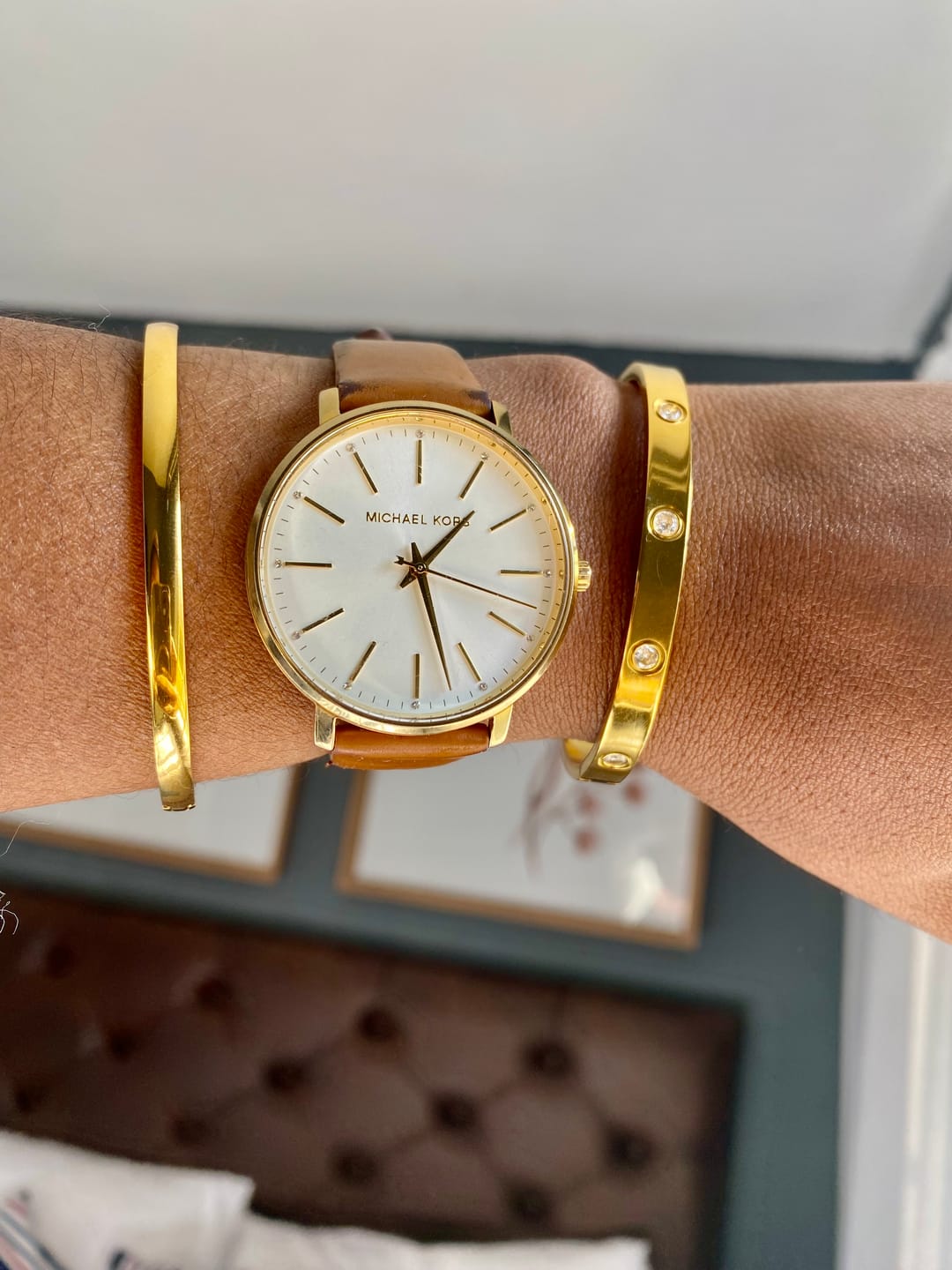 Customer photo review of IT’S LUXURY BRACELETS | Tarnish Free | Stainless Steel | Bracelet (1 piece)