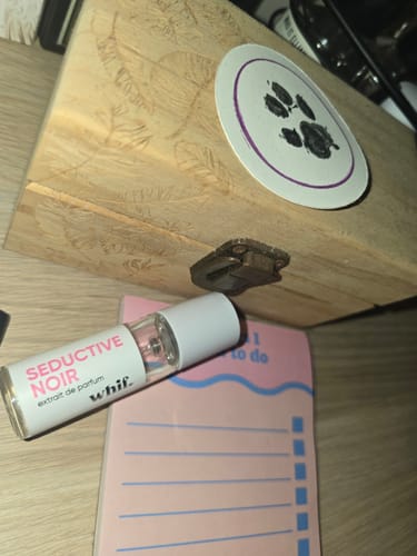 Customer photo review of Seductive Noir