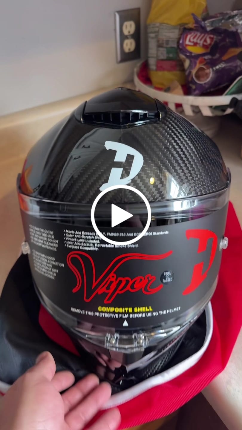 Customer video review of D.O.T. & ECE Daytona Viper- Grey Carbon Fiber