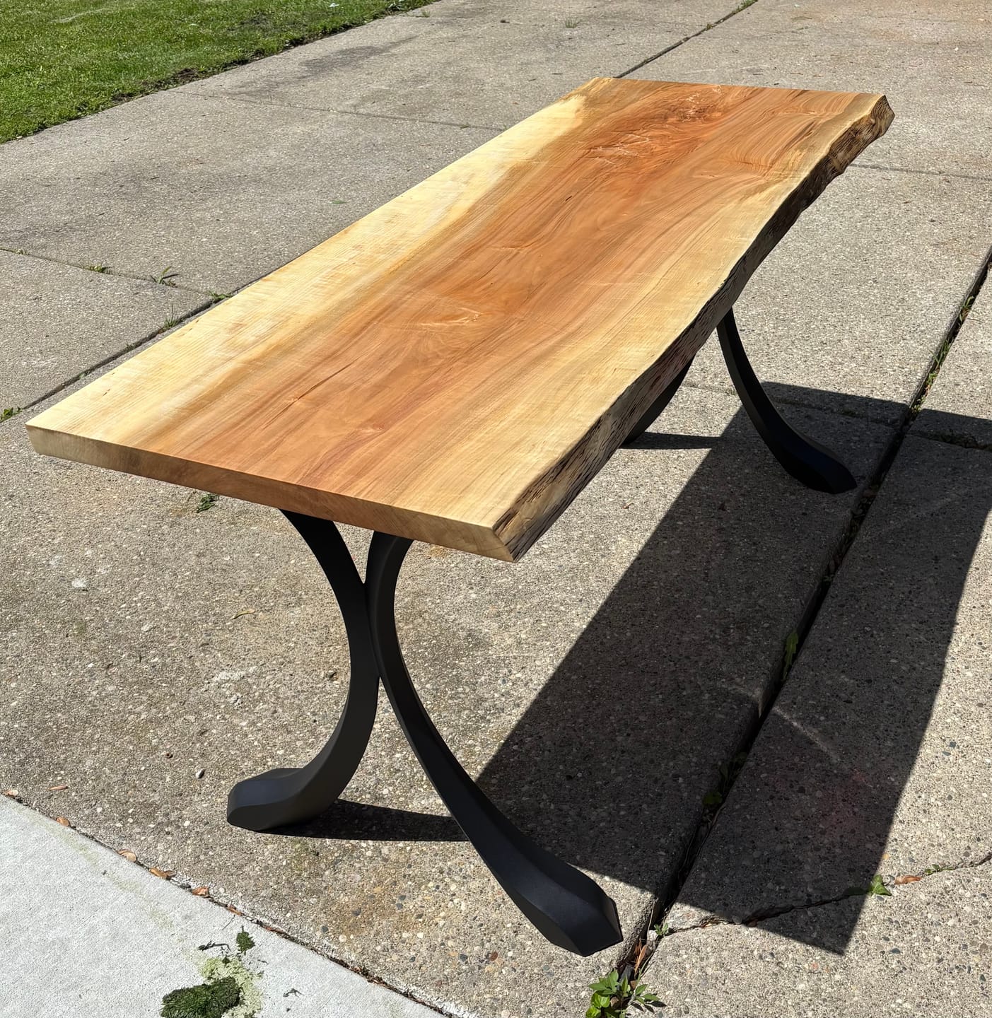 Customer photo review of Table Legs 421 Xeni 28H X-Shaped Metal Dining Furniture