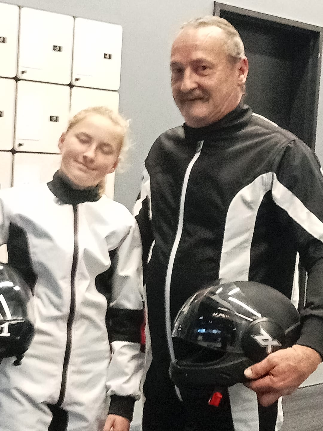 Customer photo review of Skydiving Jumpsuit SE-22