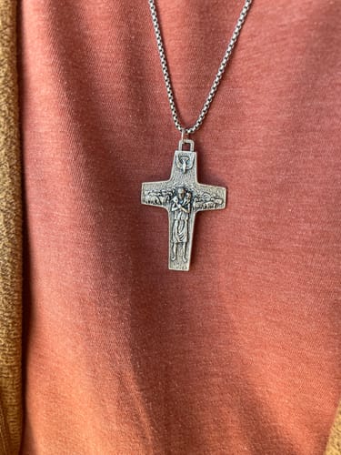 Customer photo review of Pope Francis 2" Pectoral Cross - Original Vedele Crucifix - Blessed By Pope