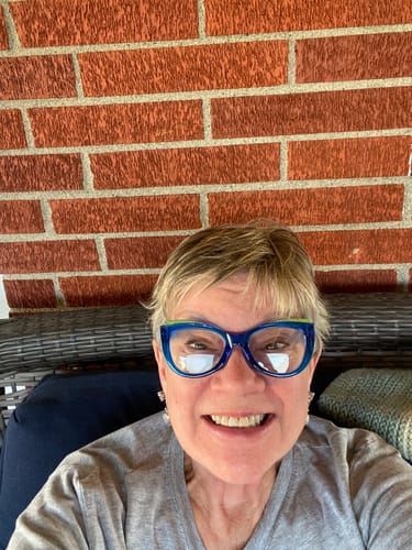 Customer photo review of 4 Pack Stylish Cat-eye Bifocal Reading Glasses Cute Readers BR2118