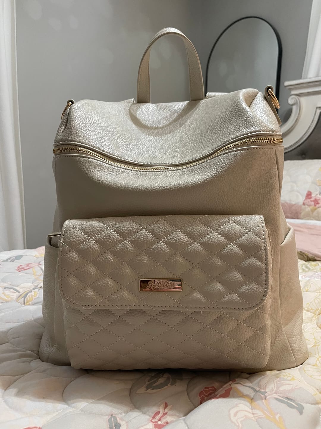 Customer photo review of Monaco Diaper Bag | Pearl White