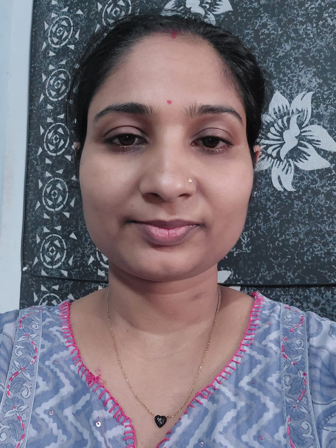Customer photo review of Medium Black Heart Necklace