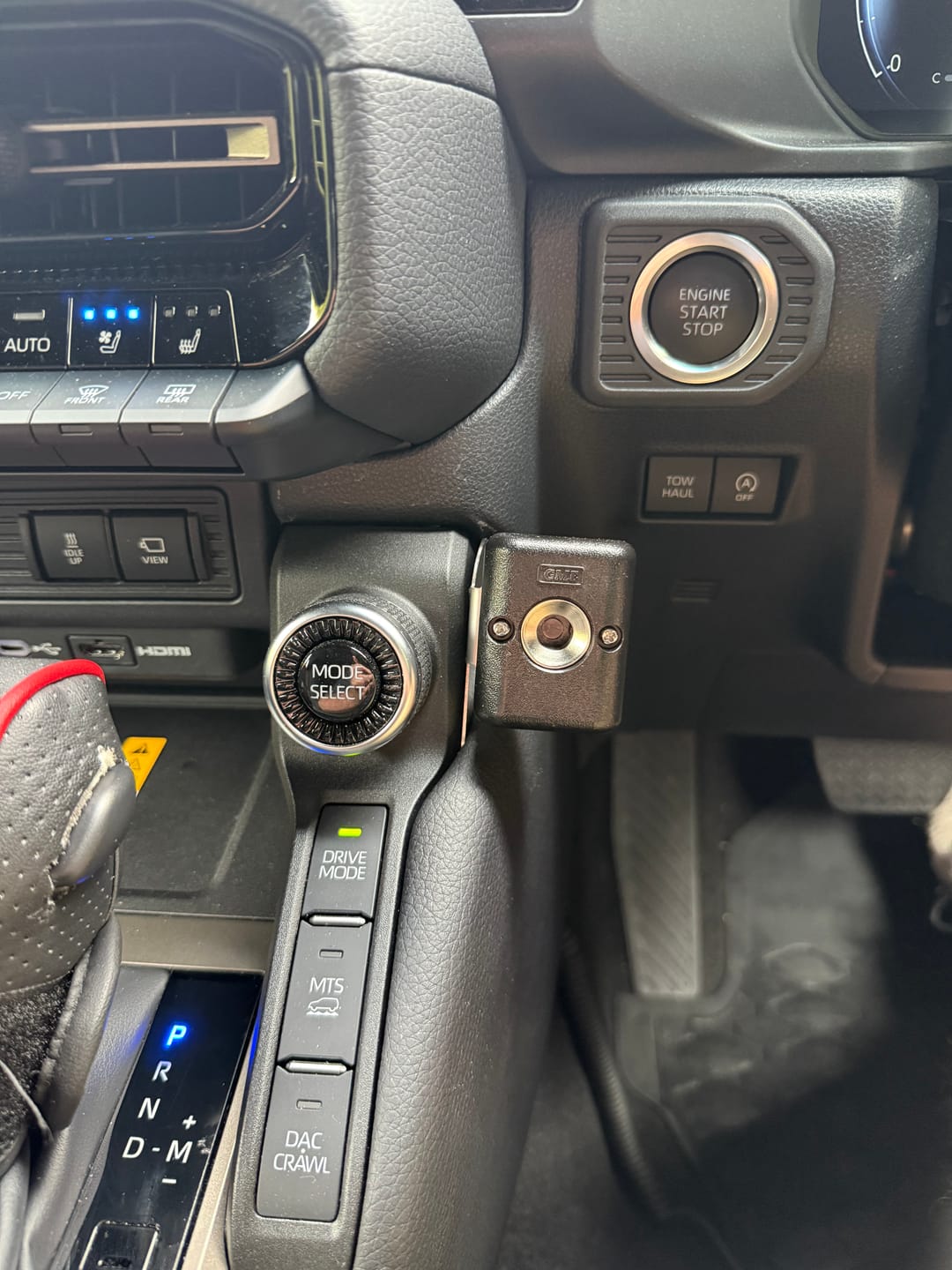 Customer photo review of UHF Handpiece Mount - Prado 250 Series - Dash Mount
