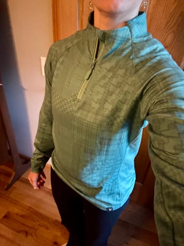 Customer photo review of Houndstooth Haze Women's Quarter Zip