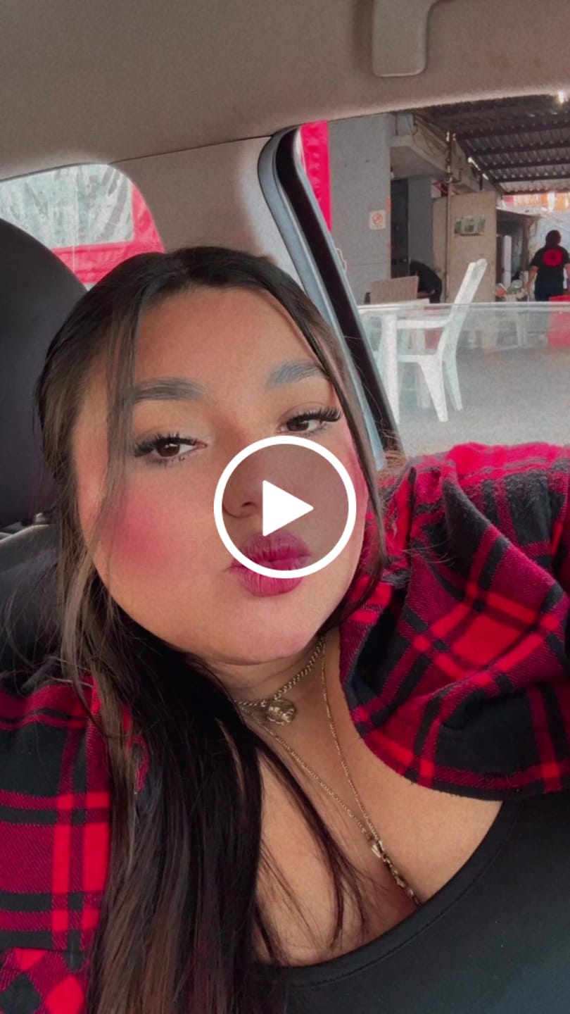 Customer video review of Primer Piel De Porcelana Diana Fletes