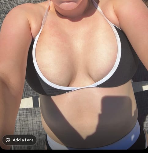 Customer photo review of LILY Black & White Minimal Triangle Top