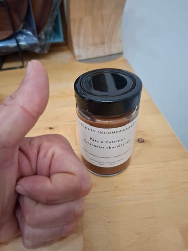 Customer photo review of Pâte à tartiner Cacahuètes Chocolat Lait