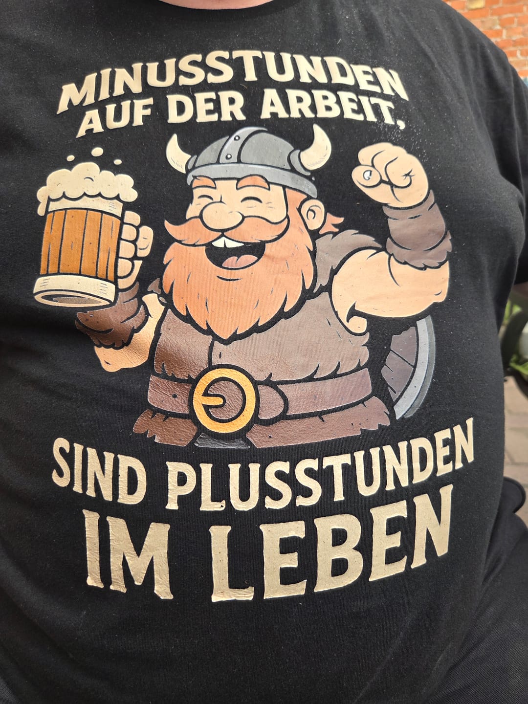 Customer photo review of Plusstunden im Leben - Herren Shirt