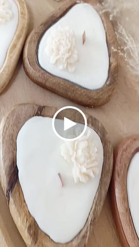 Customer video review of Fragancia ÁMBAR & SANDALWOOD